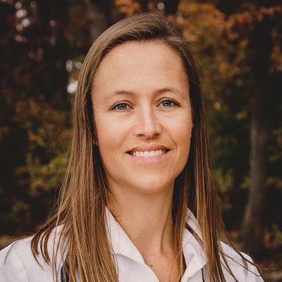 Janelle Schlegel DVM